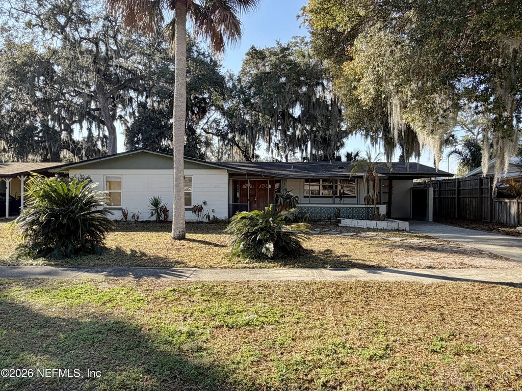 1274 Sunapee Avenue N, Jacksonville