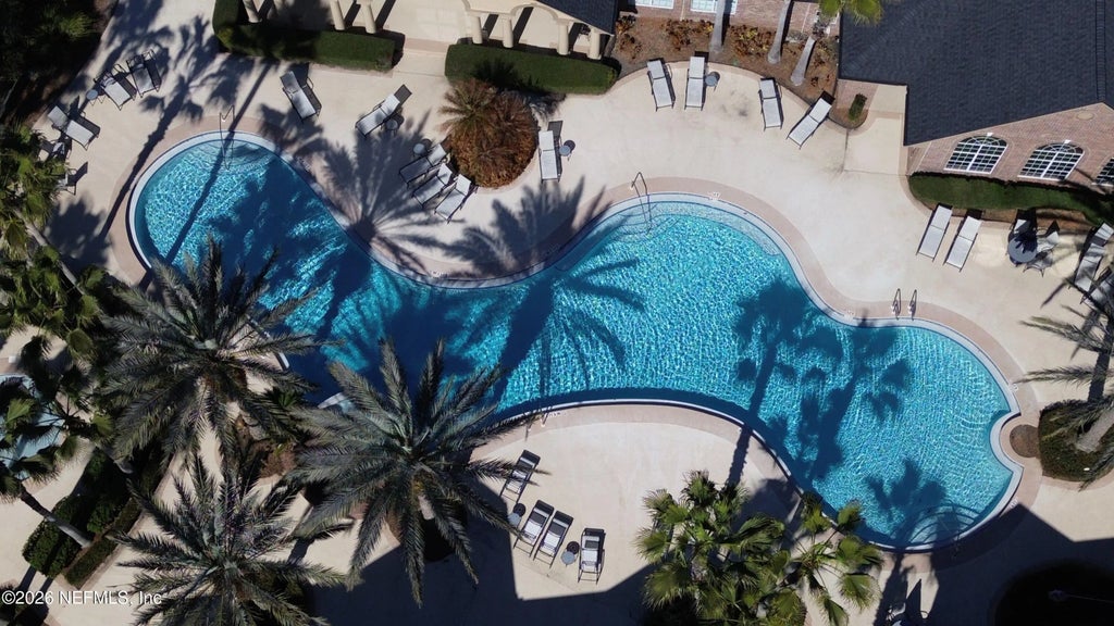 7800 Point Meadows Drive 934, Jacksonville