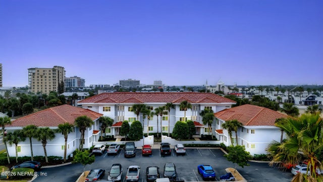 210 11th Avenue N 104, Jacksonville Beach