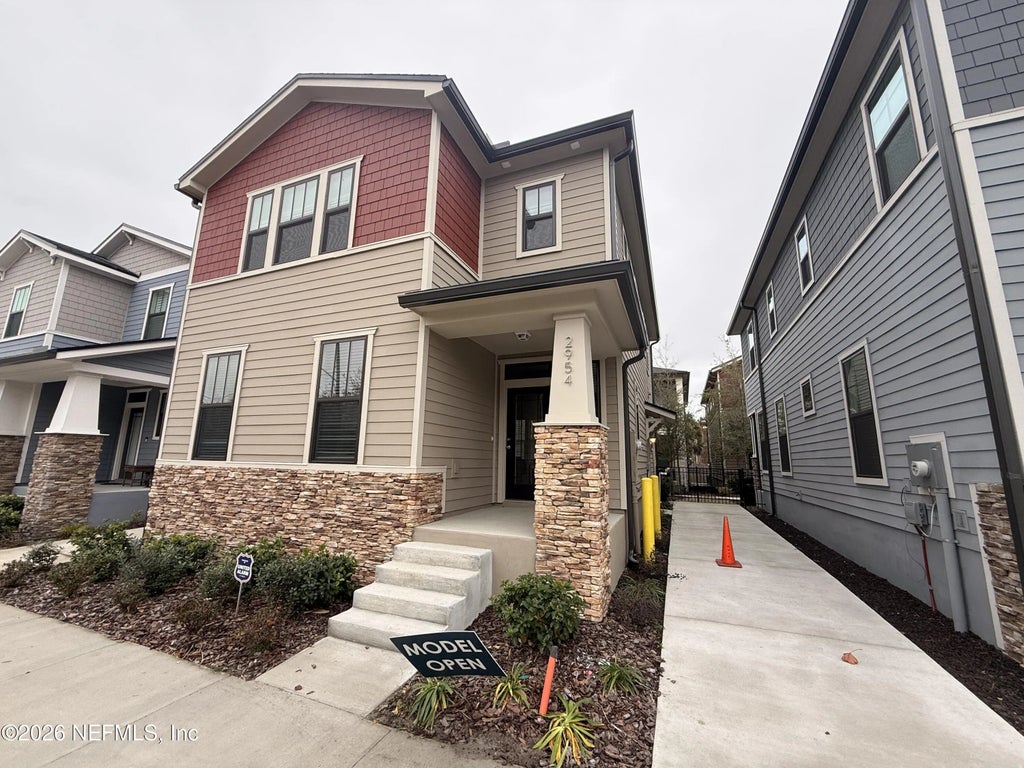 2954 College Street, Jacksonville