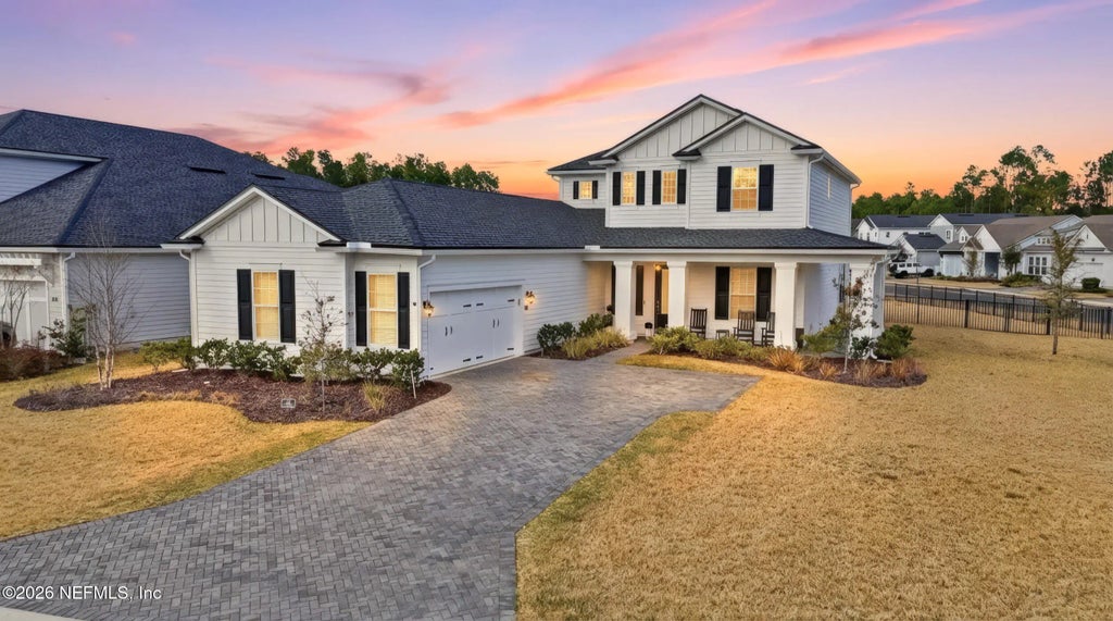 383 Pine Haven Drive, St. Johns