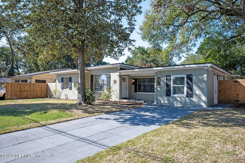 6122 Suwanee Road, Jacksonville