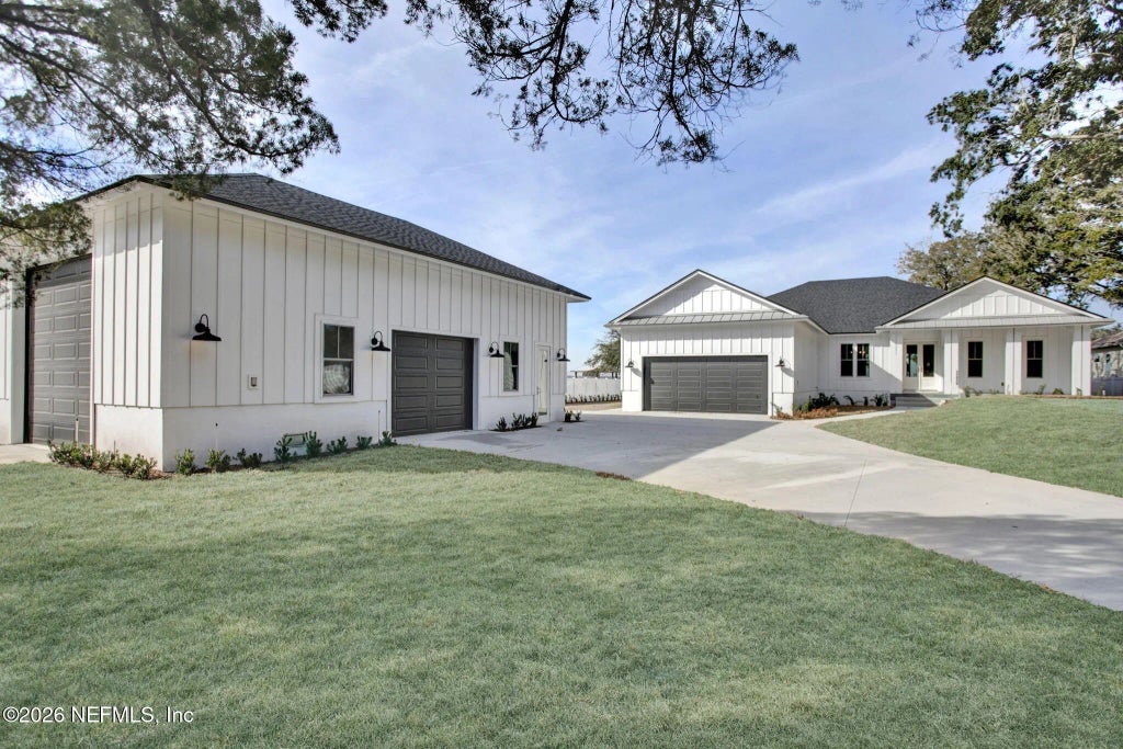 15936 Shark Road W, Jacksonville