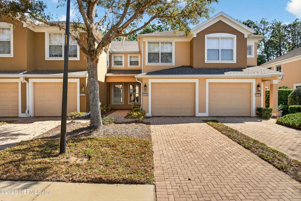 8699 Little Swift Circle 25g, Jacksonville