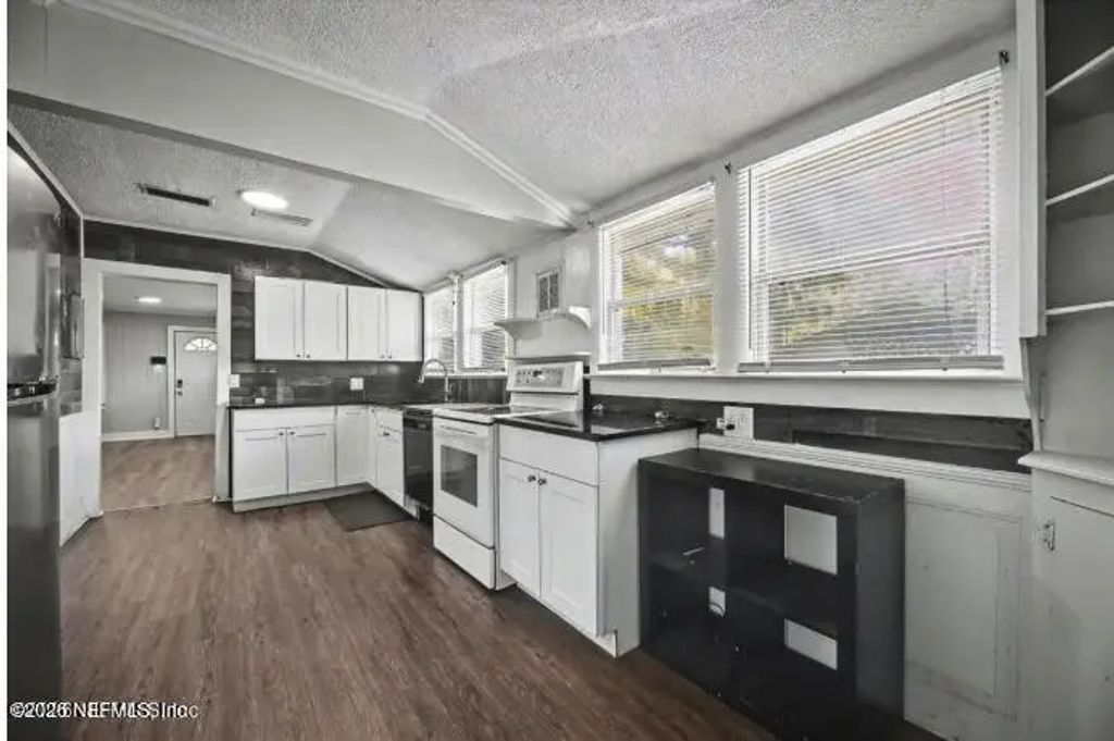 5511 Cruz Road, Jacksonville