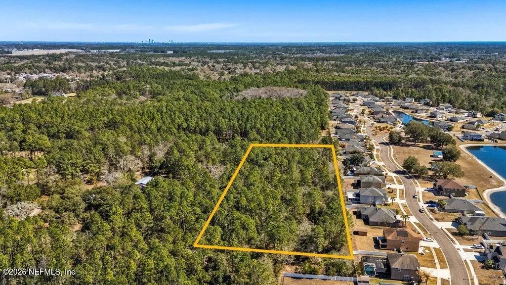 Gracy Road, Jacksonville