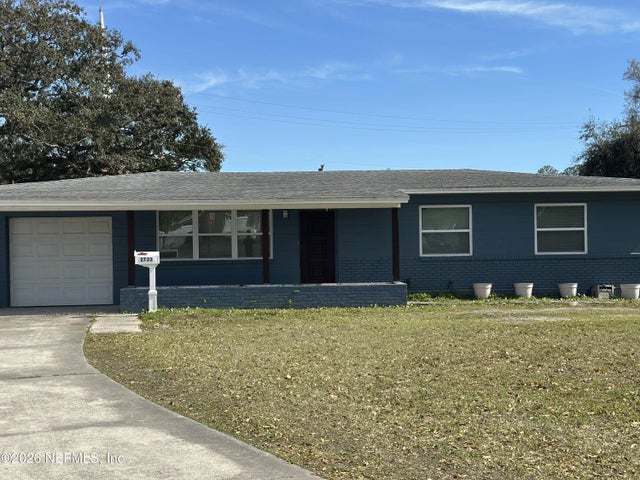 2733 Arlex Drive E, Jacksonville