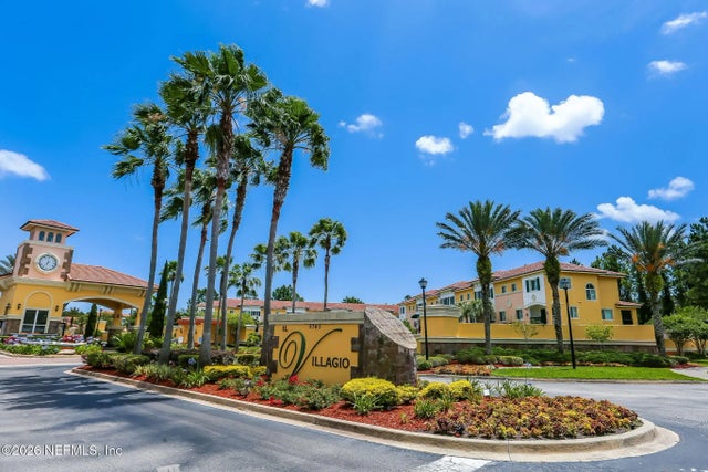 9745 Touchton Road 2125, Jacksonville