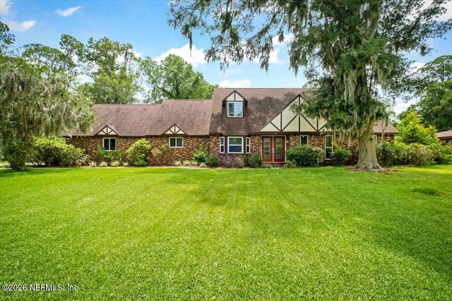 9372 Beauclerc Wood Lane N, Jacksonville