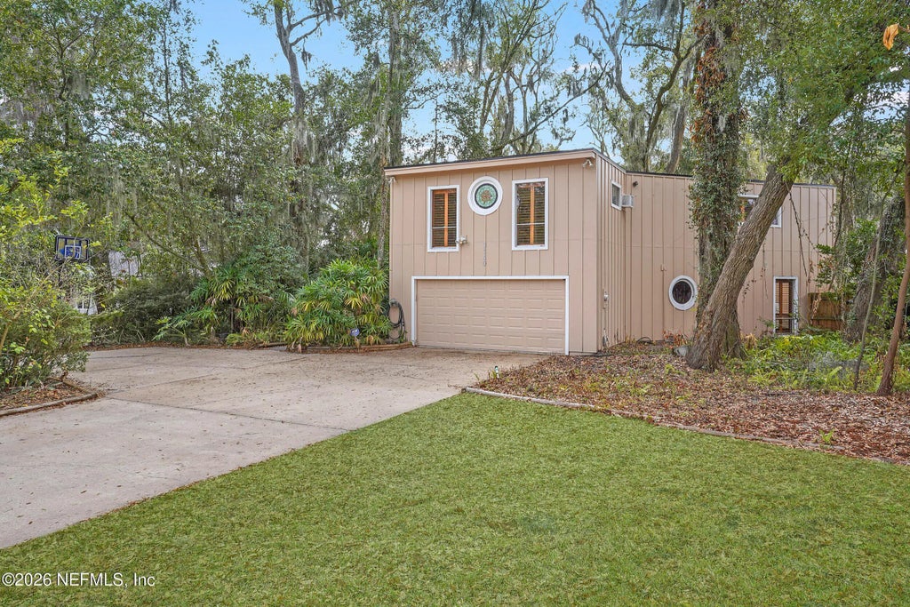 3140 Forest Circle, Jacksonville