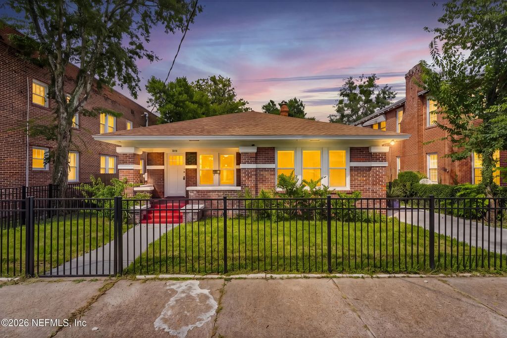 131 Cottage Avenue, Jacksonville
