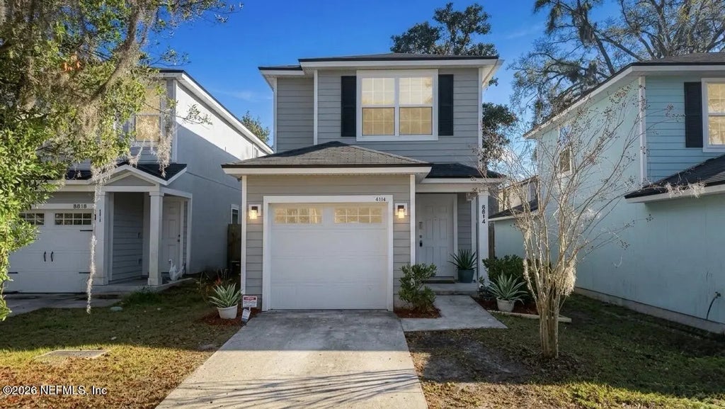 8814 Dandy Avenue, Jacksonville