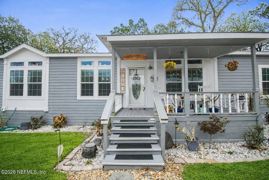 11783 Water Bluff Drive E, Jacksonville