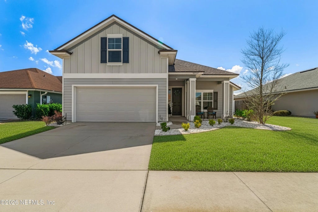 86642 Serenity Lake Court, Yulee