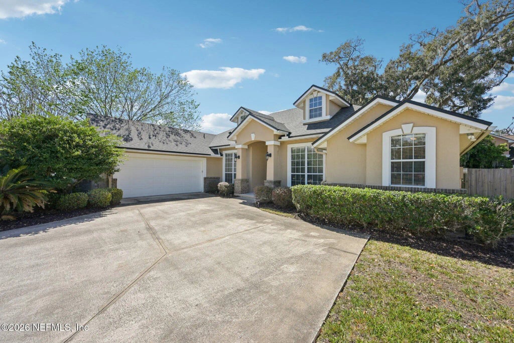 1819 Sentry Oak Court, Fleming Island