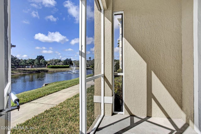 7801 Point Meadows Drive 7108, Jacksonville