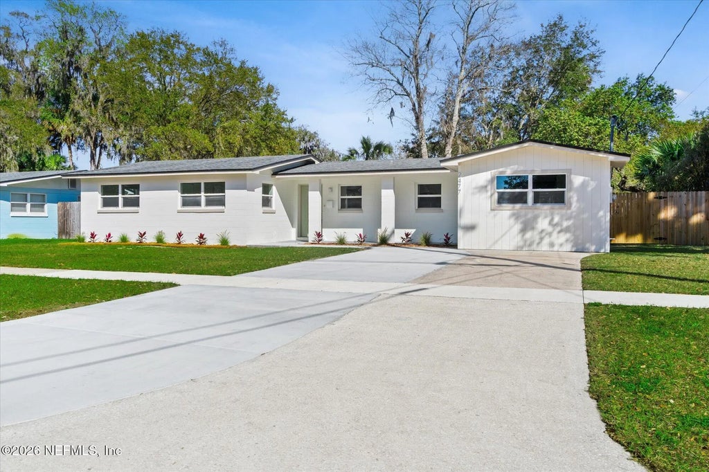 2477 Montreal Street, Jacksonville