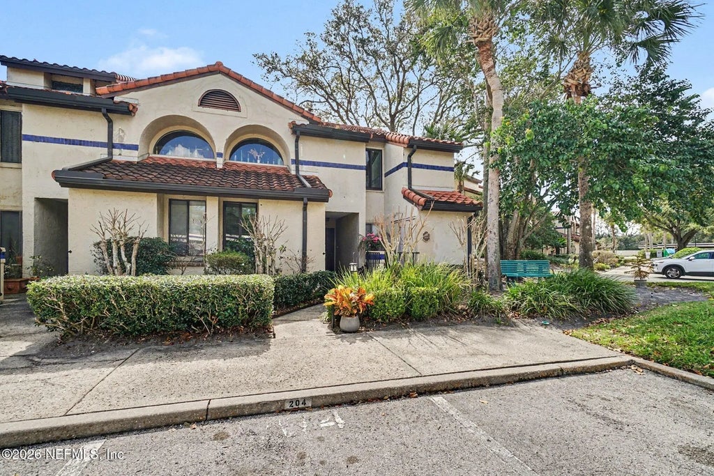 3809 Lavista Circle 204, Jacksonville
