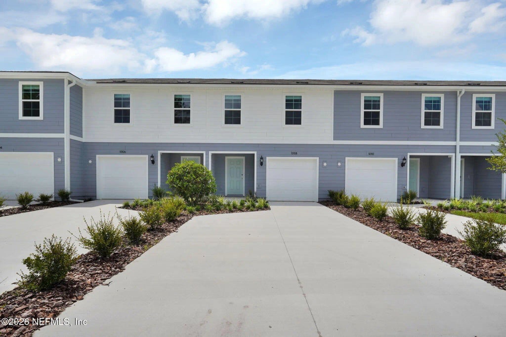 10128 Whistling Pne Court, Jacksonville