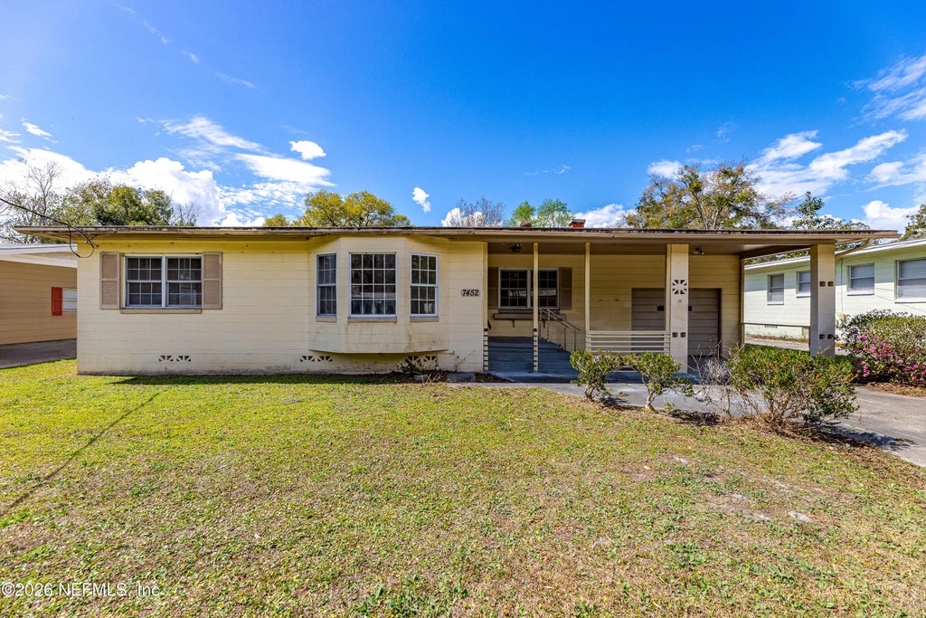 7452 Greenway Drive, Jacksonville