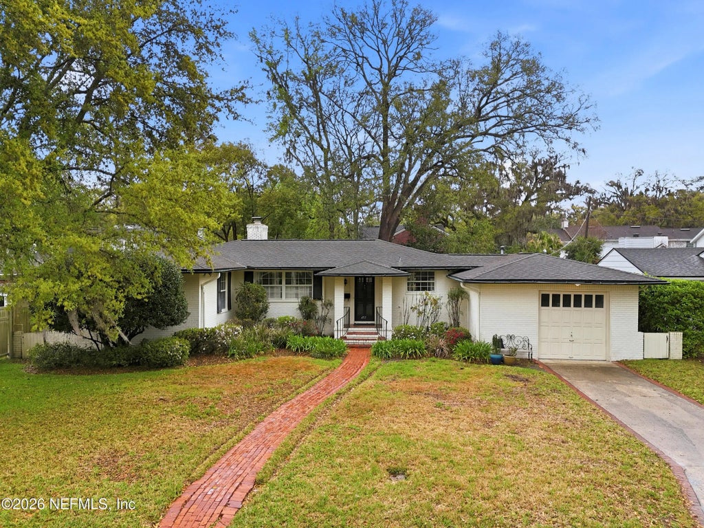 4717 Apache Avenue, Jacksonville