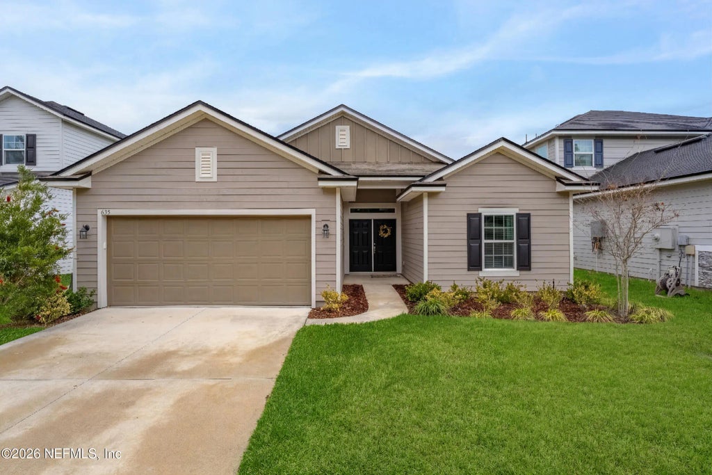 635 Sycamore Way, Orange Park