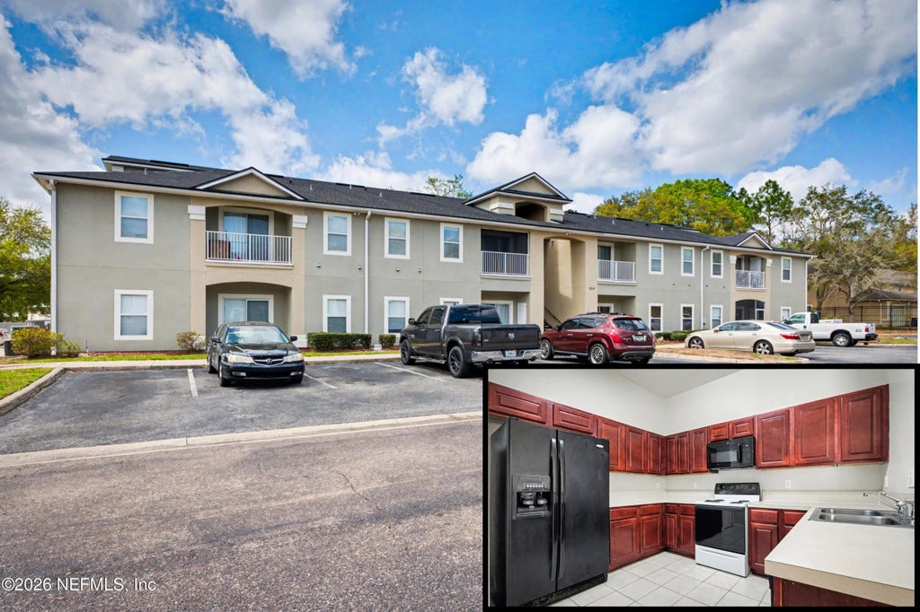 5050 Playpen Drive 8, Jacksonville