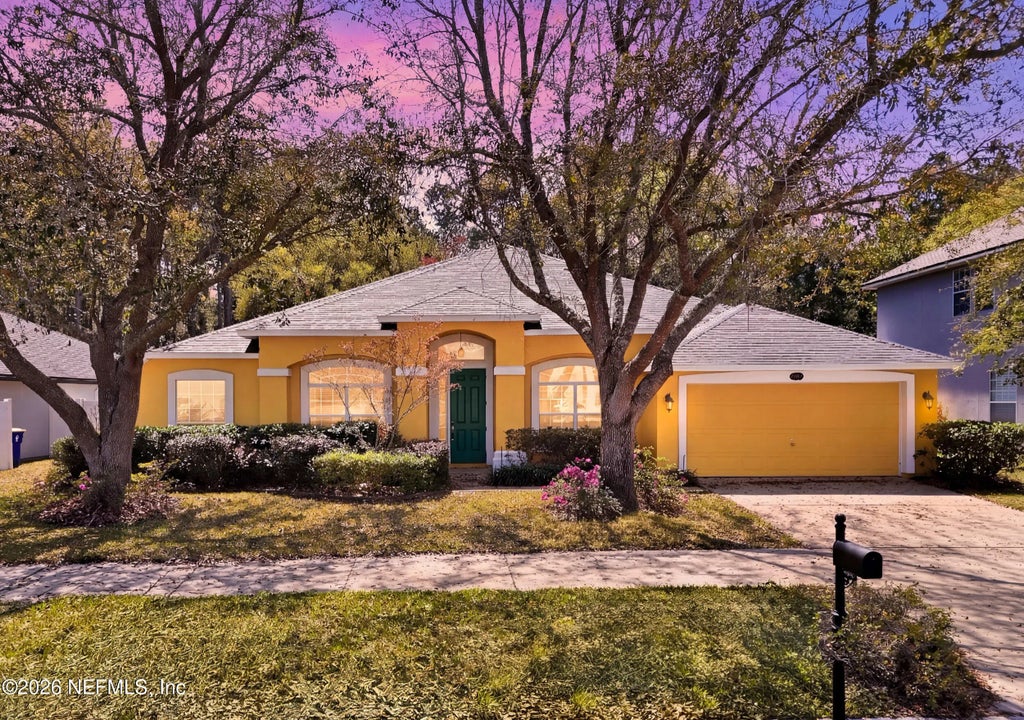 3933 Victoria Lakes Drive S, Jacksonville