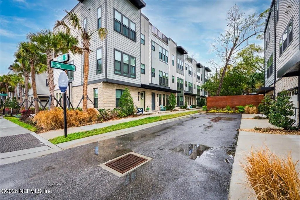 1616 Piazza Place, Jacksonville