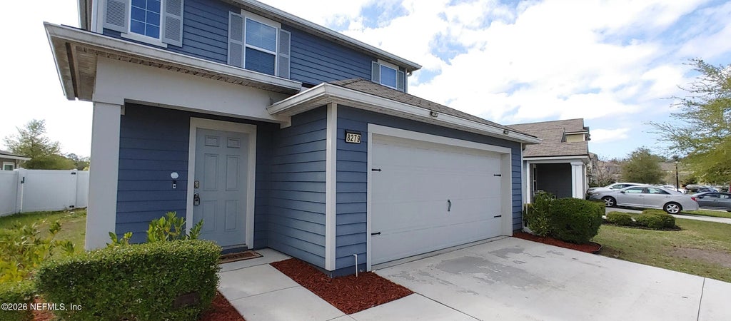 8279 Meadow Walk Lane, Jacksonville