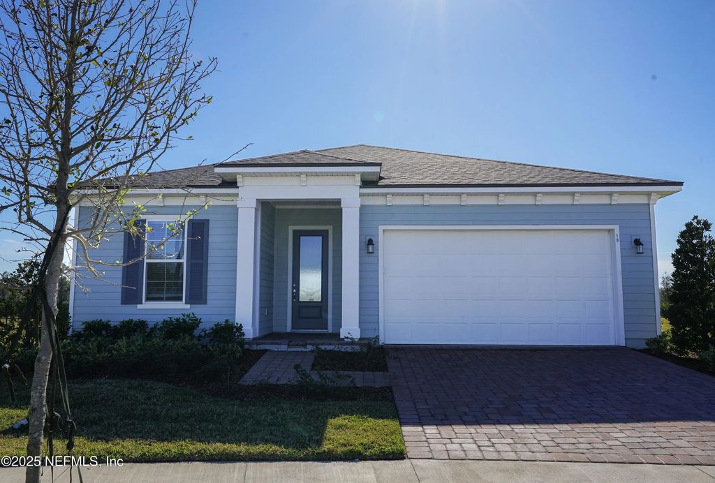 38 Jackson Blue Drive, Palm Coast