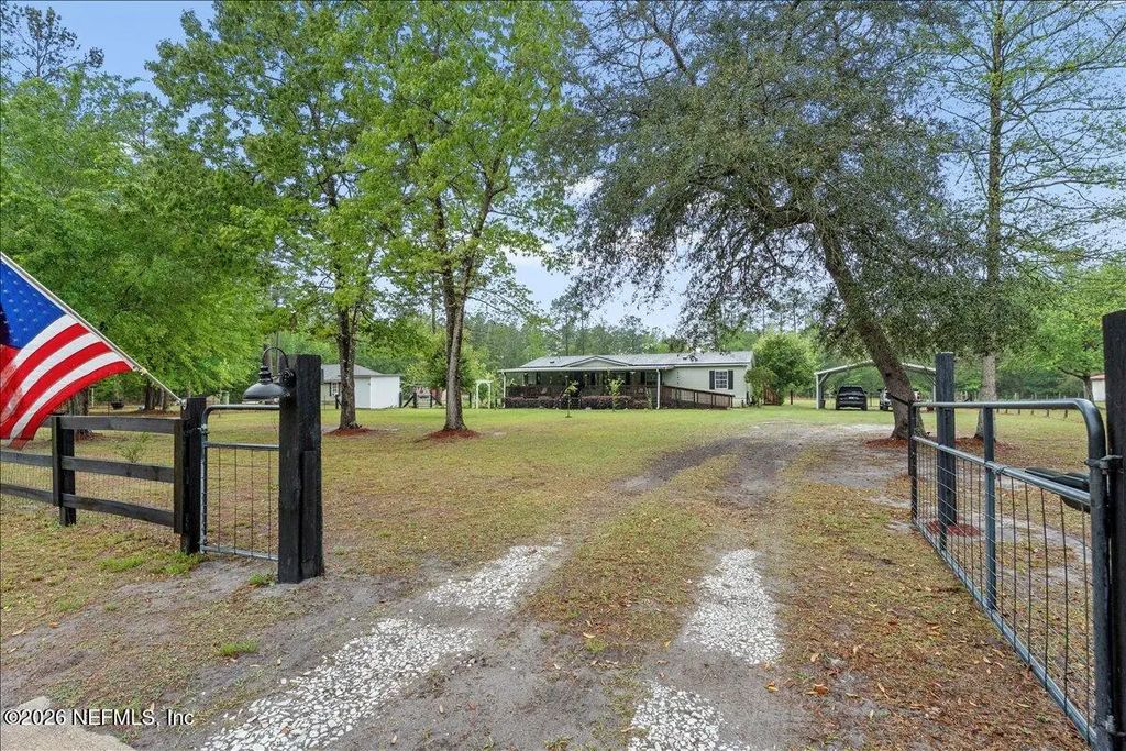 30590 County Road 121, Hilliard