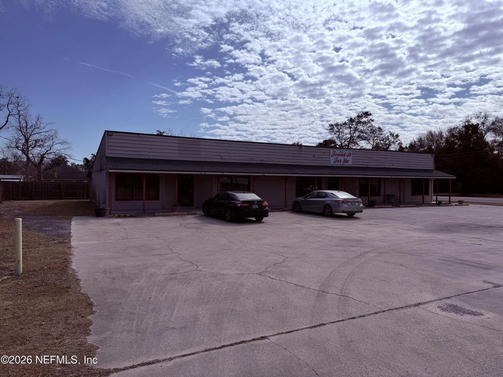 403 N Lowder Street, Macclenny