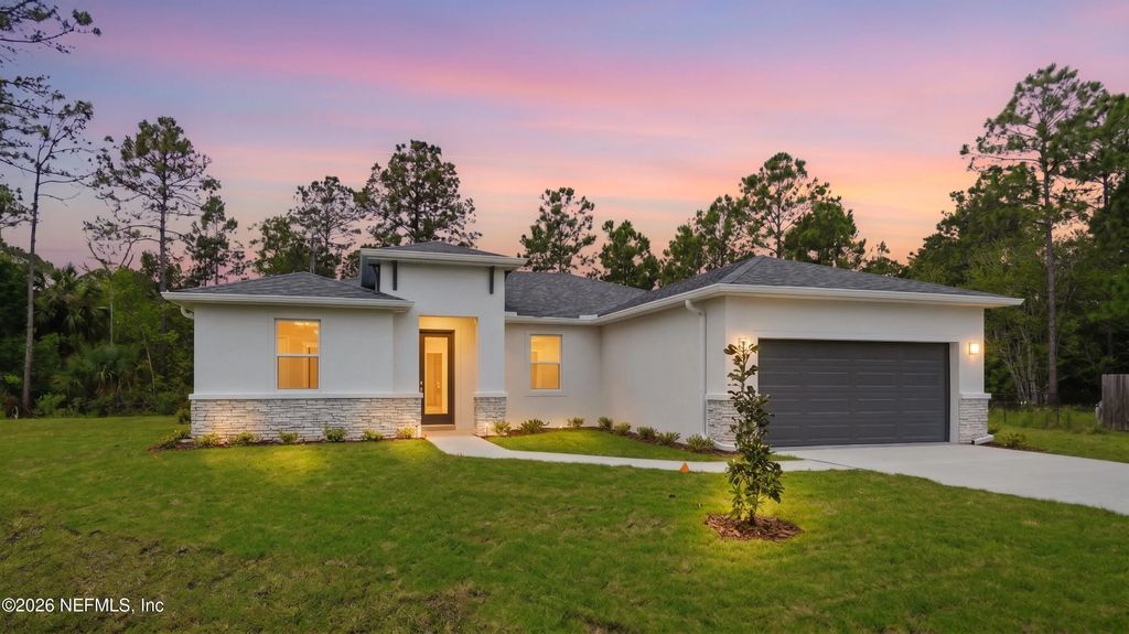 17 Sleigh Bell Place, Palm Coast