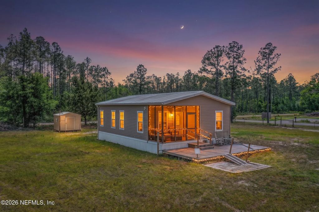 10750 Crotty Avenue, Hastings