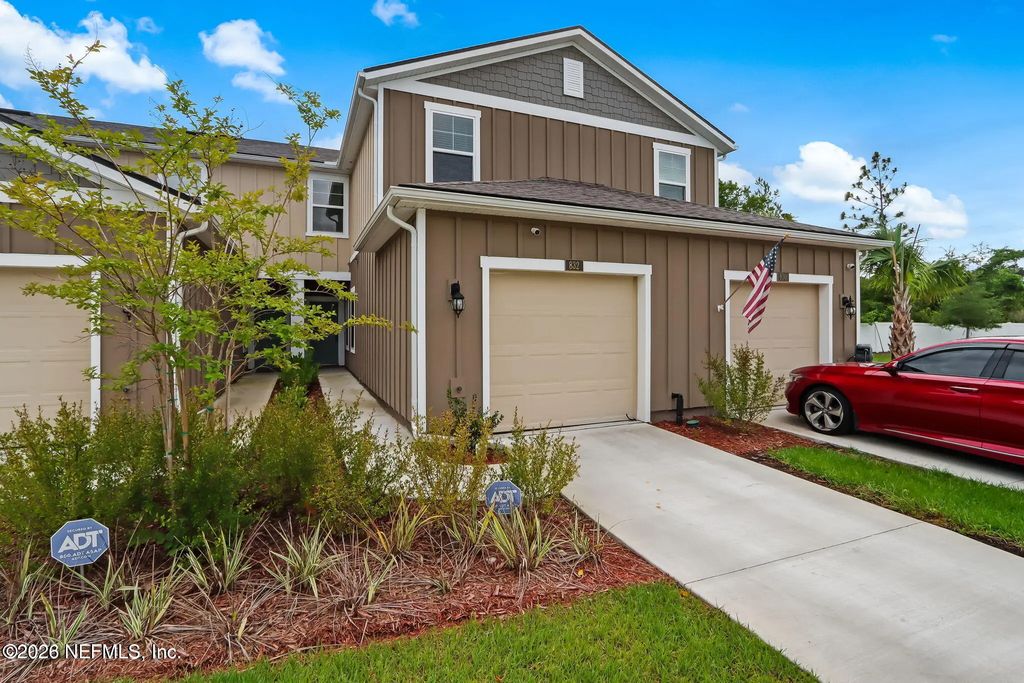 832 Observatory Parkway, Jacksonville