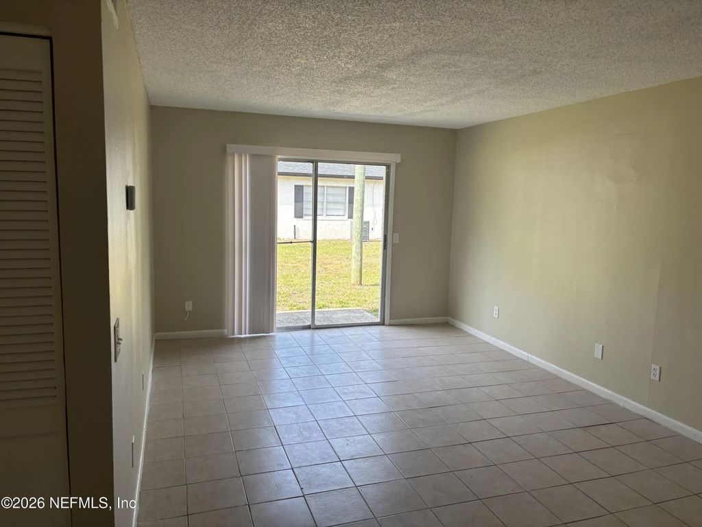 1529 Pullen Road 4, Jacksonville