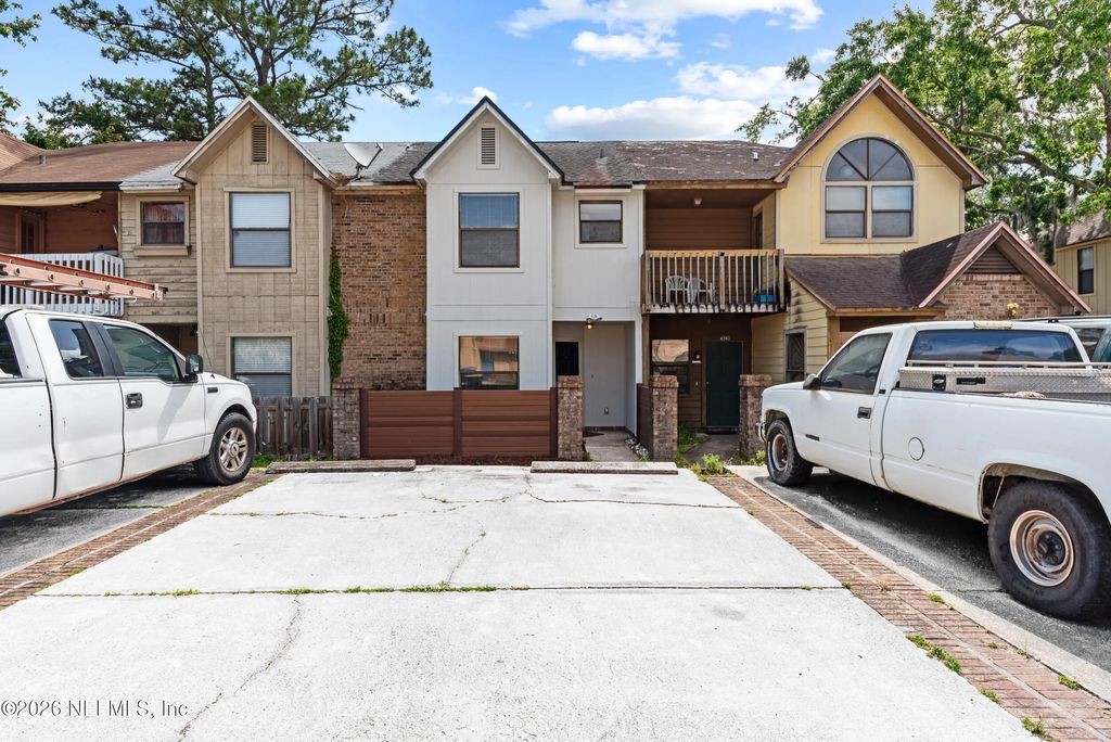 4259 Polo Court, Jacksonville