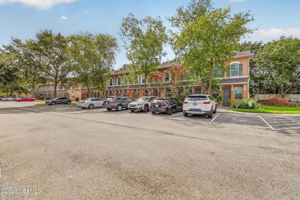 6204 High Tide Boulevard, Jacksonville