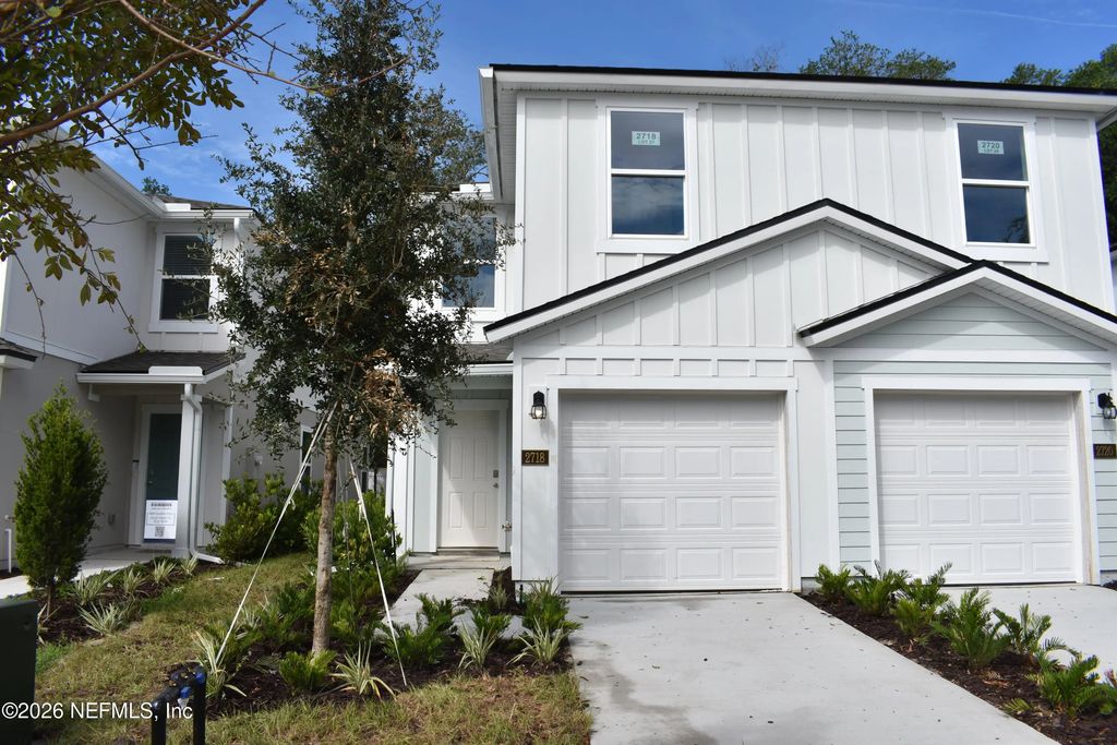 2718 Iron Rock Court, Jacksonville