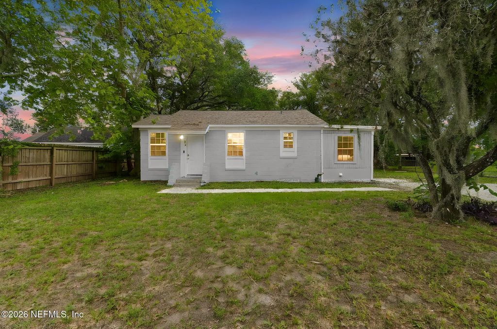 9124 Free Avenue, Jacksonville