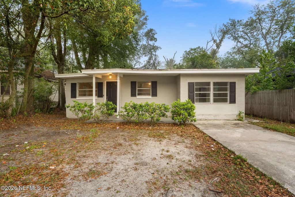 744 Mackinaw Street, Jacksonville