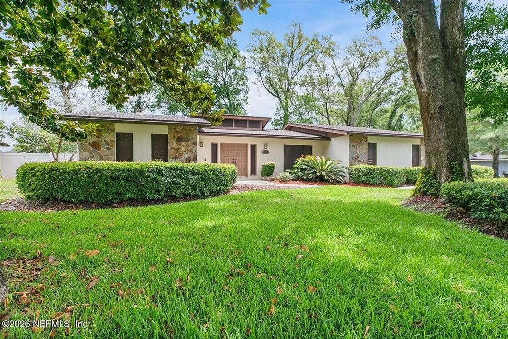 12527 Shady Creek Drive, Jacksonville