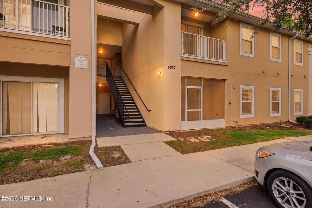 6087 Maggies Circle 103, Jacksonville