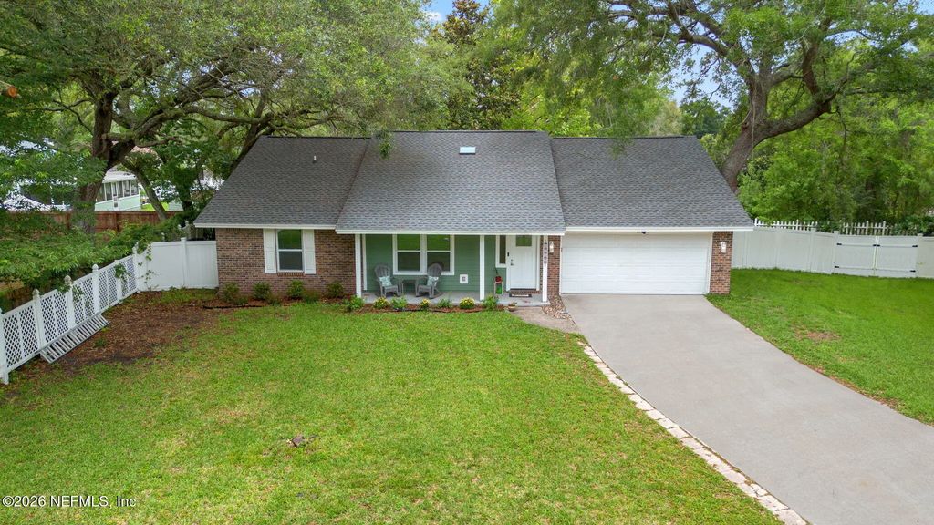 1712 Bristlecone Pine Place, Jacksonville