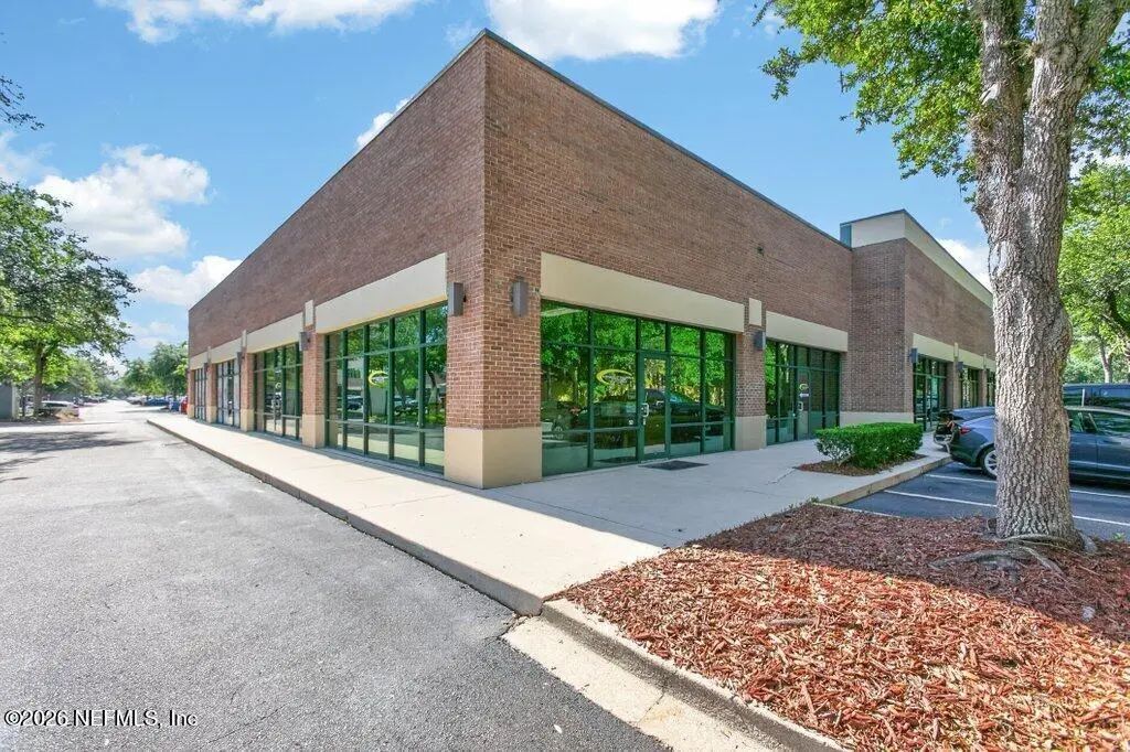 12276 San Jose Boulevard 301, Jacksonville