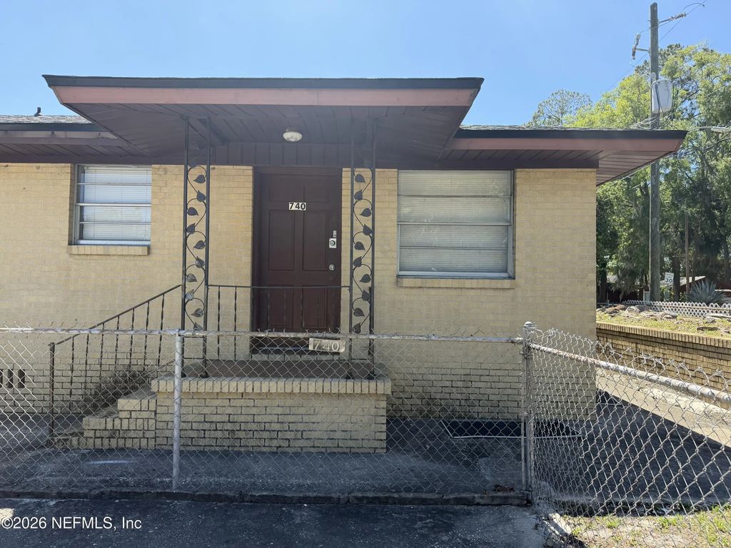 740 Ernona Street, Jacksonville