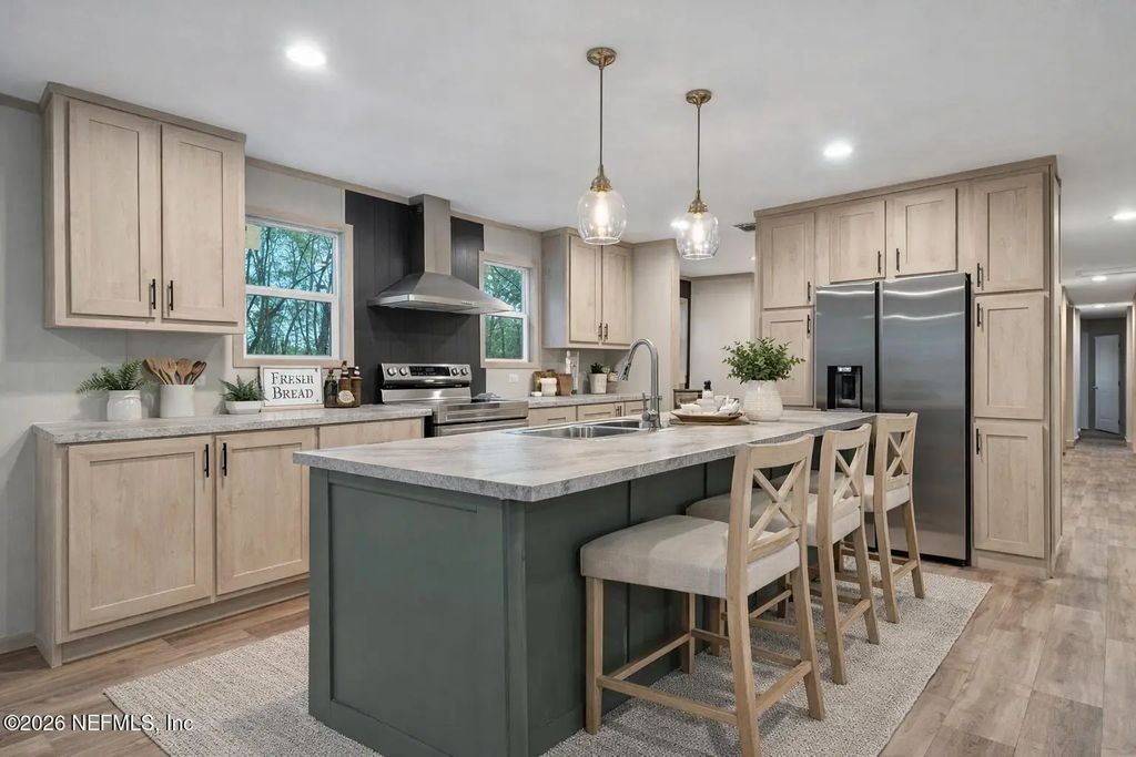6109 Center Circle, Keystone Heights