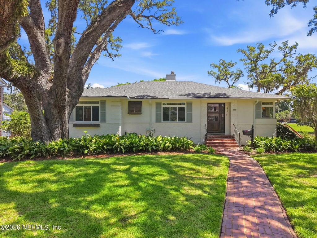 943 Brookwood Road, Jacksonville
