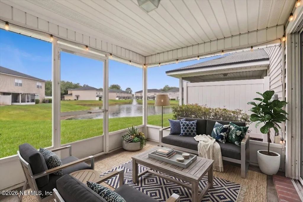 9390 Grand Falls Drive, Jacksonville